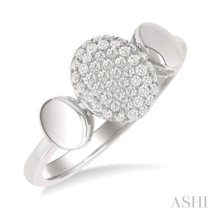 1/4 Ctw Oval Shape Pave Set Round Cut Diamond Ring in 10K White Gold