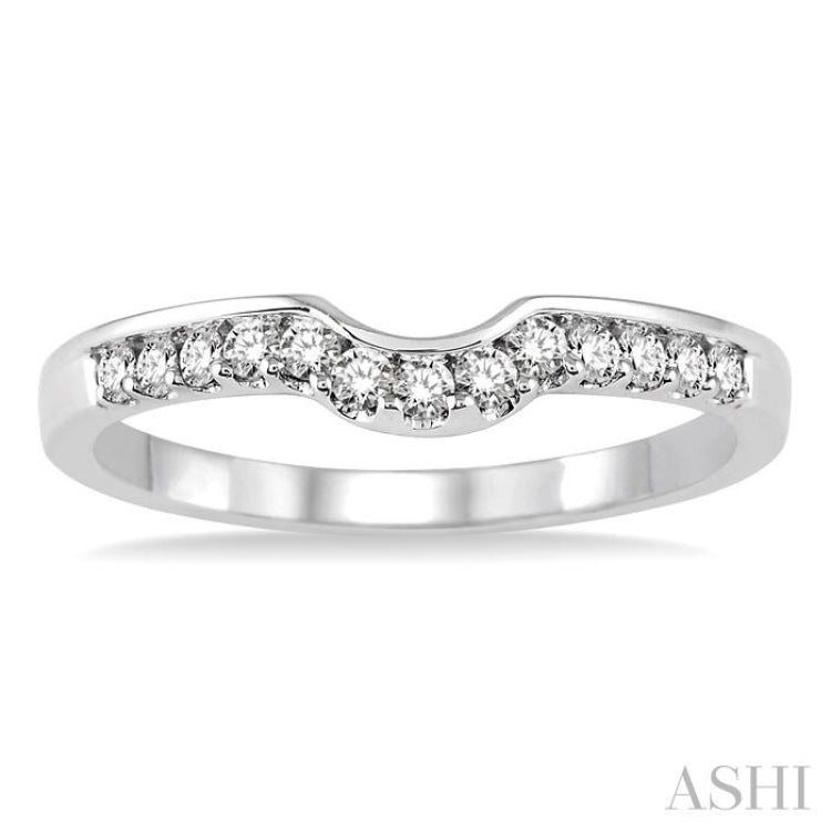 1/4 Ctw Round Cut Diamond Wedding Band in 14K White Gold