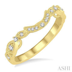 1/6 Ctw Round Cut Diamond Wedding Band in 14K Yellow Gold