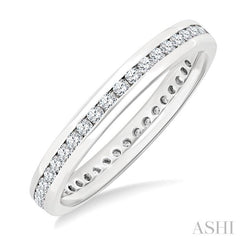 1/2 ctw Channel Round Cut Diamond Eternity Wedding Band in 14K White Gold
