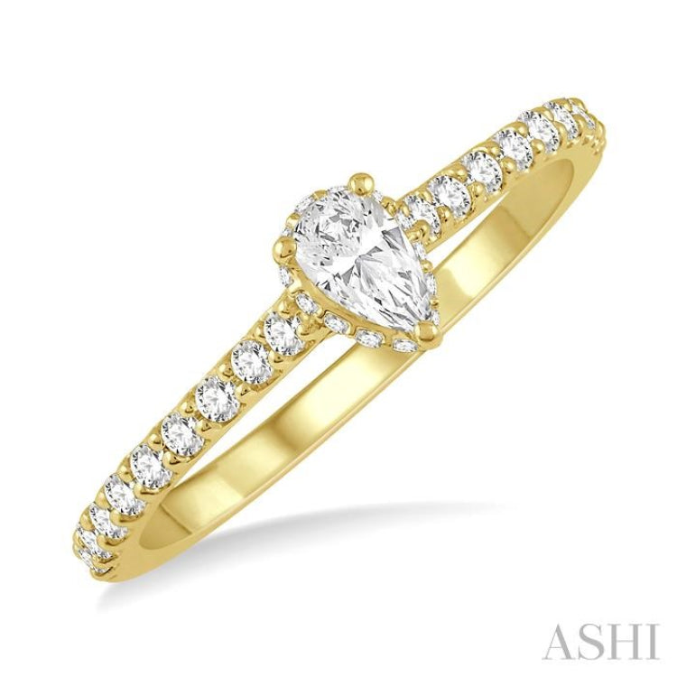 1/5 ctw Pear Shape Round Cut Diamond Semi Mount Engagement Ring in 14K Yellow Gold