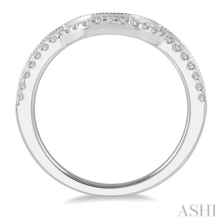 1/6 ctw Round Cut Diamond Wedding Band in 14K White Gold