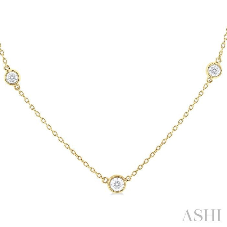 1/2 Ctw Bezel Set Round Cut Diamond Station Necklace in 14K Yellow Gold