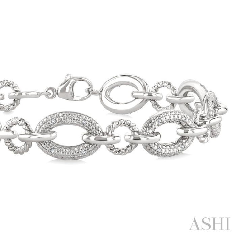 1/10 Ctw Single Cut Diamond Bold Oval Shape Rope Link Bracelet in Sterling Silver
