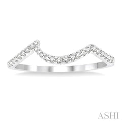 1/10 Ctw Round Cut Diamond Wedding Band in 14K White Gold