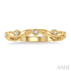 1/20 Ctw Curvy Leaf and Circular Mount Round Cut Diamond Stackable Fashion Band in 14K Yellow Gold