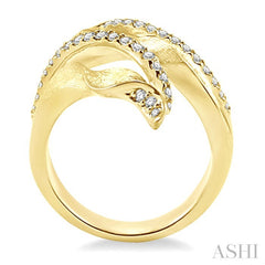 1/2 Ctw Round Cut Diamond Fashion Ring in 14K Yellow Gold