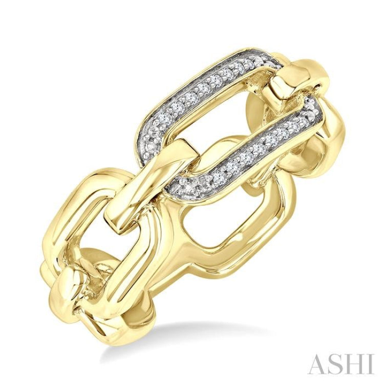 1/20 Ctw Bold Paperclip Round Cut Diamond Fashion Ring in Yellow Gold Vermeil