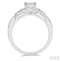 1/2 Ctw Oval Shape Center Criss Cross Carved Shank Lovebright Round Cut Diamond Engagement Ring in 14K White Gold