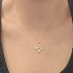 14k Yellow Gold Clover Pendant with Diamonds