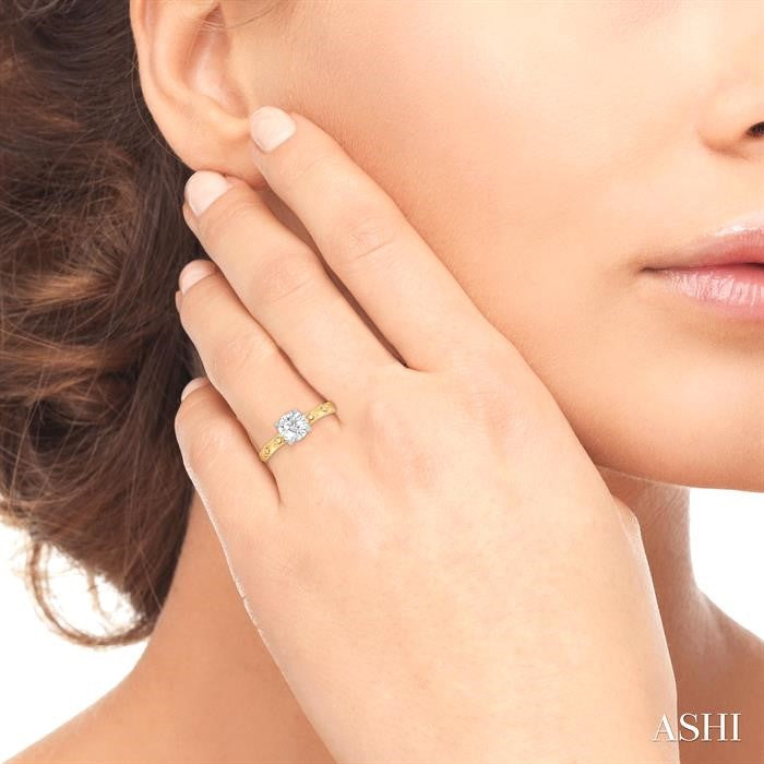 1/10 Ctw Circular Shape Grooved Shank Semi-Mount Diamond Engagement Ring in 14K Yellow and White Gold
