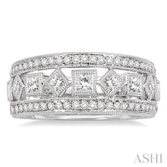 1 Ctw Diamond Fashion Ring in 14K White Gold