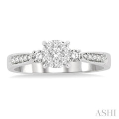 1/3 Ctw Round Cut Diamond Lovebright Engagement Ring in 14K White Gold