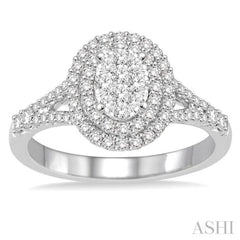 3/4 Ctw Oval Shape Diamond Lovebright Diamond Ring in 14K White Gold