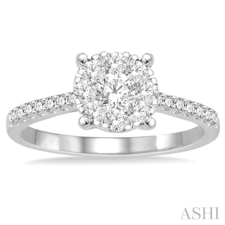 3/4 Ctw Round Cut Lovebright Diamond Ring in 14K White Gold