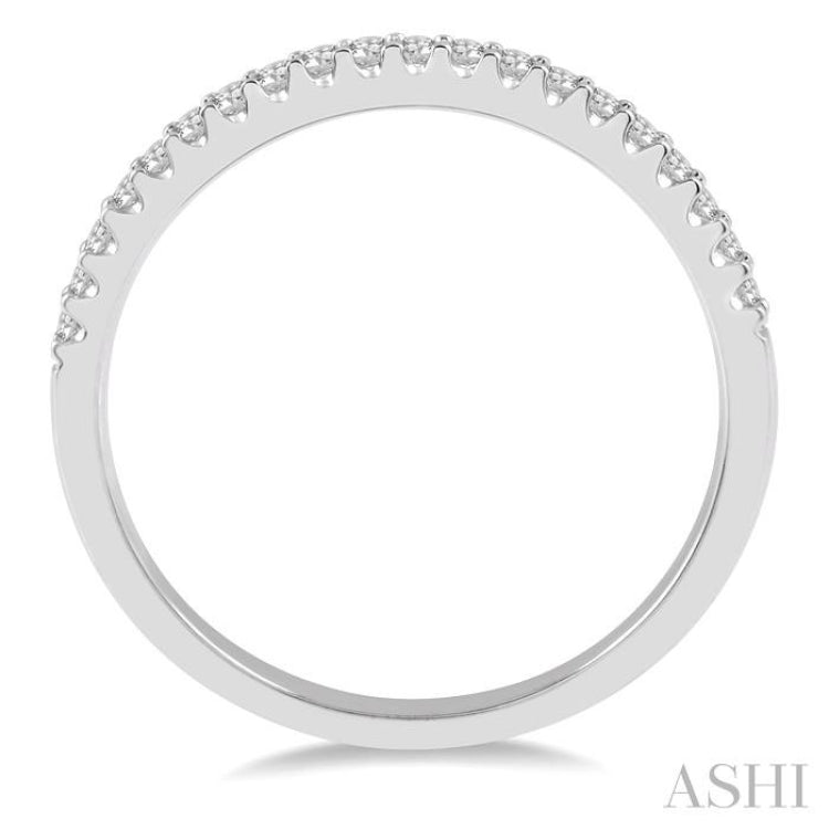 1/5 ctw Round Cut Diamond Wedding Band in 14K White Gold