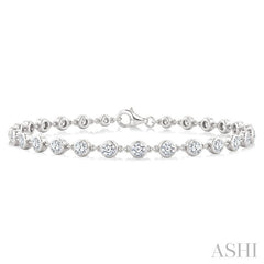 2 Ctw Bezel Set Round Cut Diamond Station Bracelet in 14K White Gold