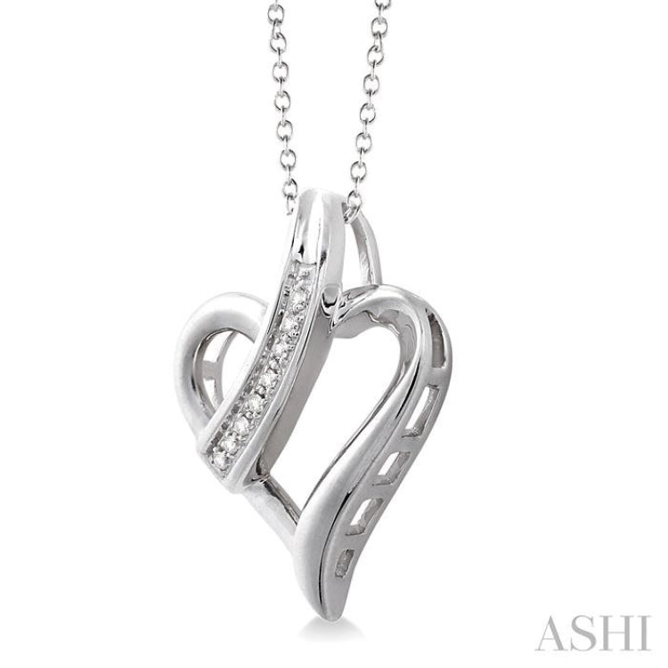 1/20 Ctw Round Cut Diamond Heart Pendant in Sterling Silver with Chain