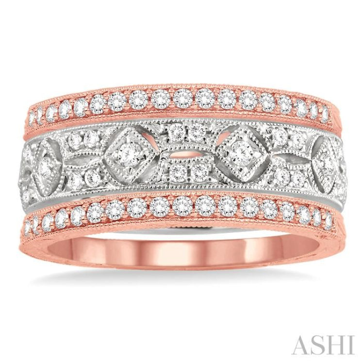 1/2 Ctw Round Cut Diamond Triple Band Set in 14K White and Rose Gold