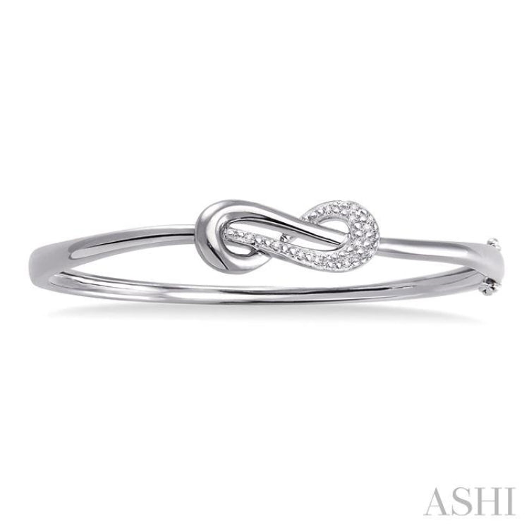 1/20 Ctw Round Cut Diamond Bangle in Sterling Silver