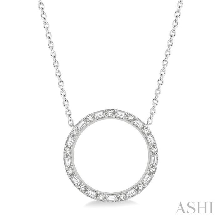 1/2 Ctw Circle Baguette and Round Cut Diamond Pendant With Chain in 14K White Gold