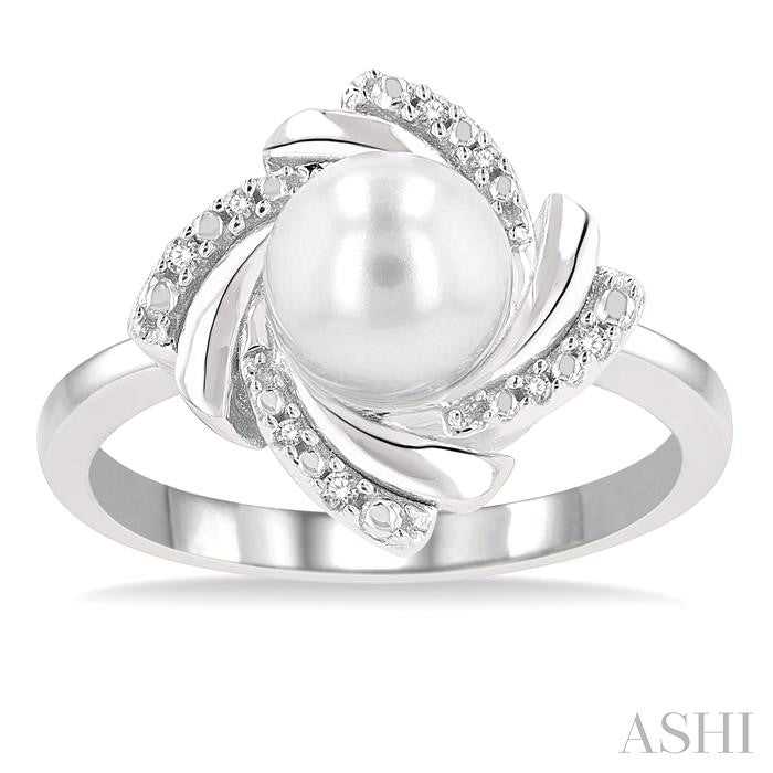7X7 MM Round Shape Cultured Pearl and 1/50 Ctw Swirl Round Cut Diamond Ring in Sterling Silver