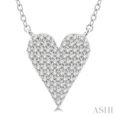 1/4 Ctw Heart Charm Round Cut Diamond Fashion Necklace in 10K White Gold