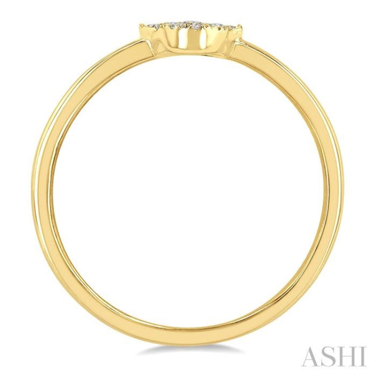1/10 Ctw Hamsa Round Cut Diamond Fashion Petite Ring in 10K Yellow Gold