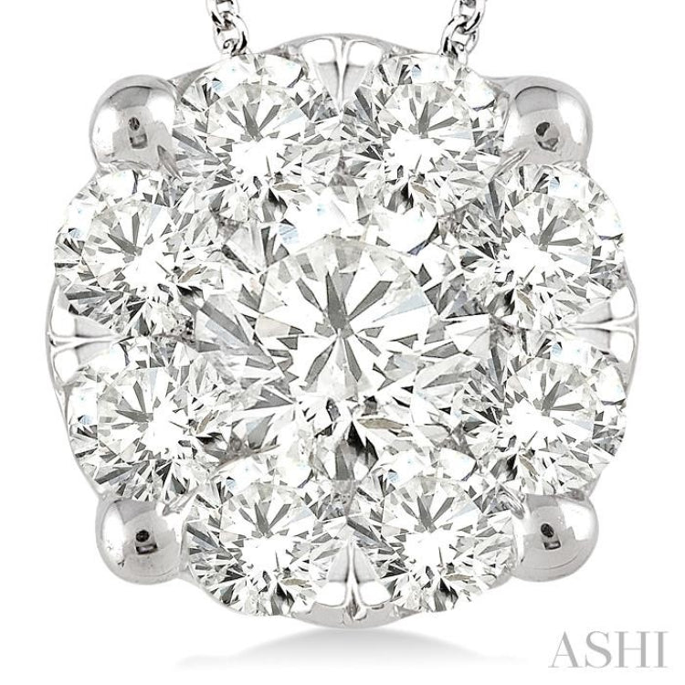 2 Ctw Lovebright Round Cut Diamond Pendant in 14K White Gold with Chain