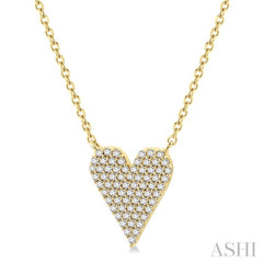 1/4 Ctw Heart Charm Round Cut Diamond Fashion Necklace in 10K Yellow Gold