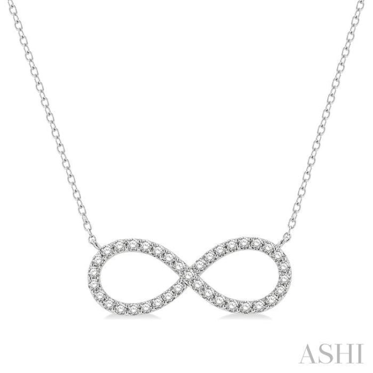 1 Ctw Round Cut Diamond Infinity Necklace in 14K White Gold