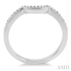 1/4 Ctw Round Cut Diamond Wedding Band in 14K White Gold