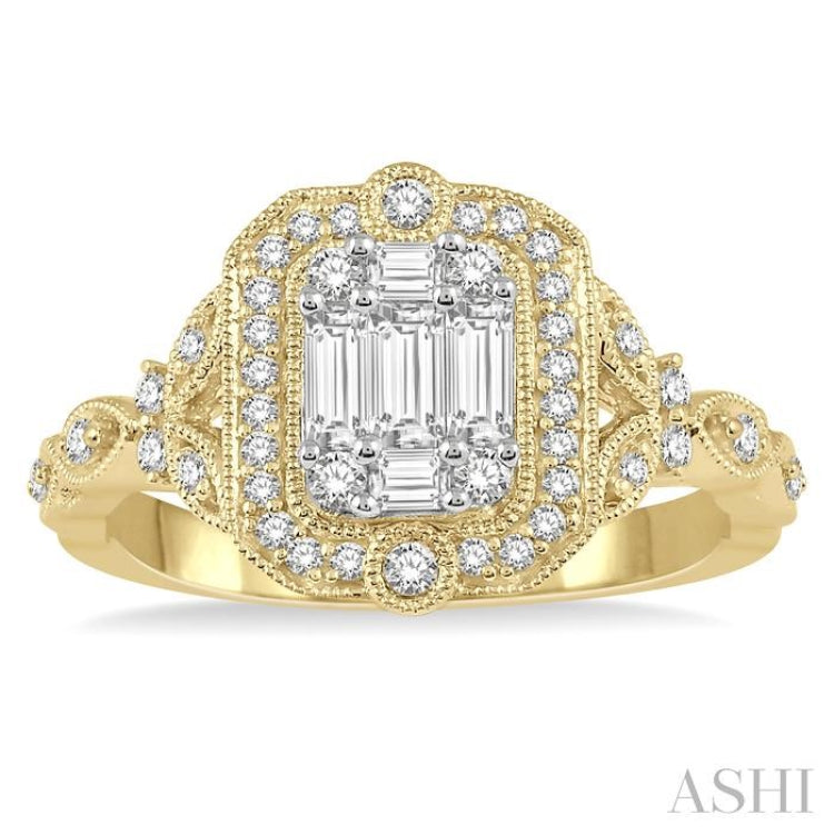 5/8 Ctw Intricate lattice Baguette and Round Cut Diamond Ring in 14K Yellow and White gold