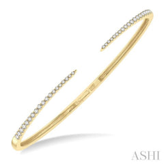 1/2 Ctw Round Cut Diamond Claw Cuff Bangle in 14K Yellow Gold