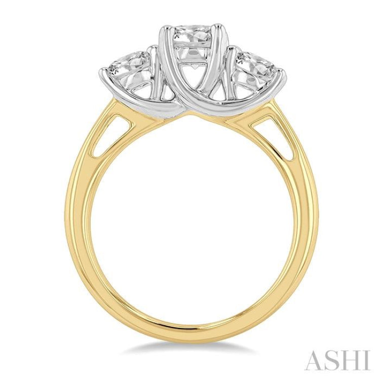 1 1/2 Ctw Round Cut Diamond Three-Stone Ring in 14K Yellow and White Gold