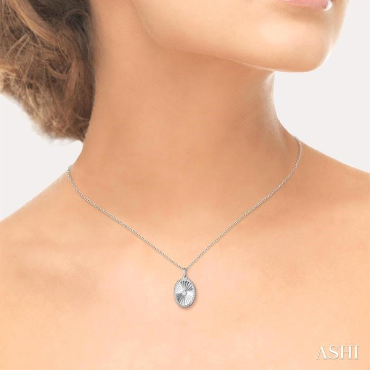 1/20 Ctw Oval fluted medallion Round Cut Diamond Pirouette Pendant With Chain in Sterling Silver