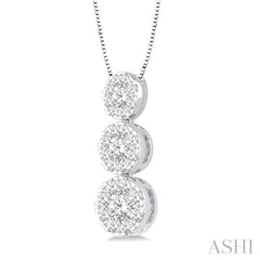 1 ctw Lovebright 3 stone Essential Round Cut Diamond Pendant with Chain in 14K White Gold