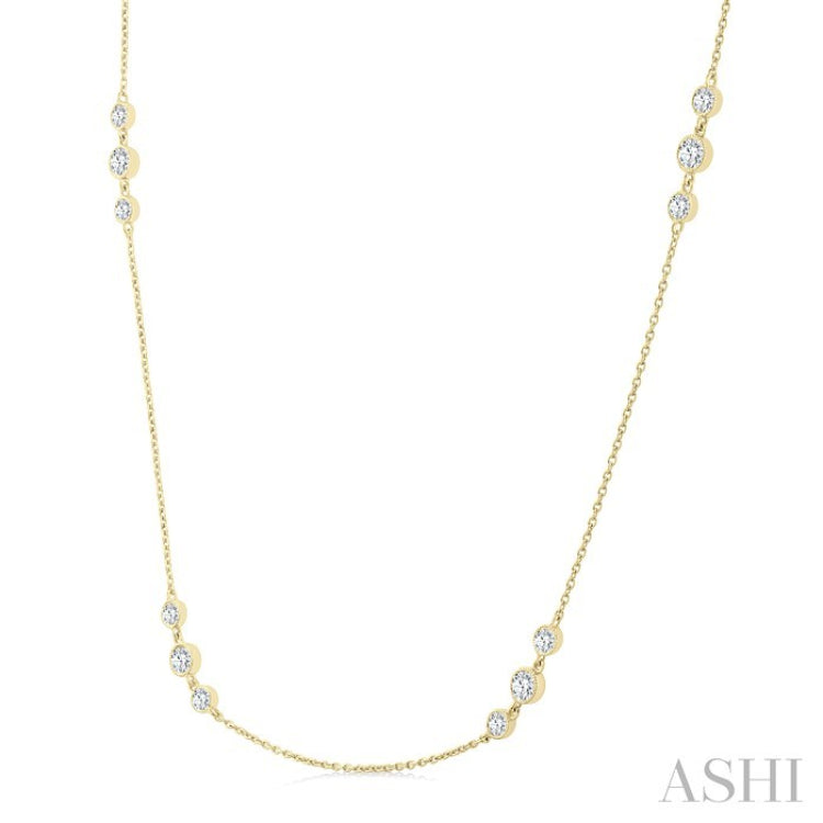 1 Ctw Three Stone Bezel Set Round Cut Diamond Station Necklace in 14K Yellow Gold