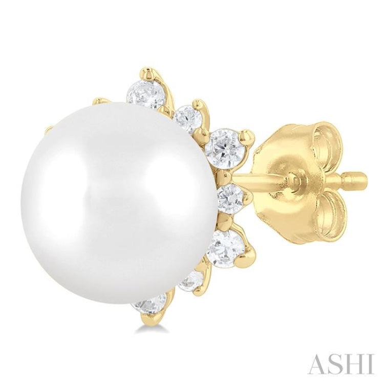 5.50 MM Round Shape Cultured Pearl and 1/6 Ctw Petite Round Cut Diamond Fashion Stud Earrings in 10K Yellow Gold