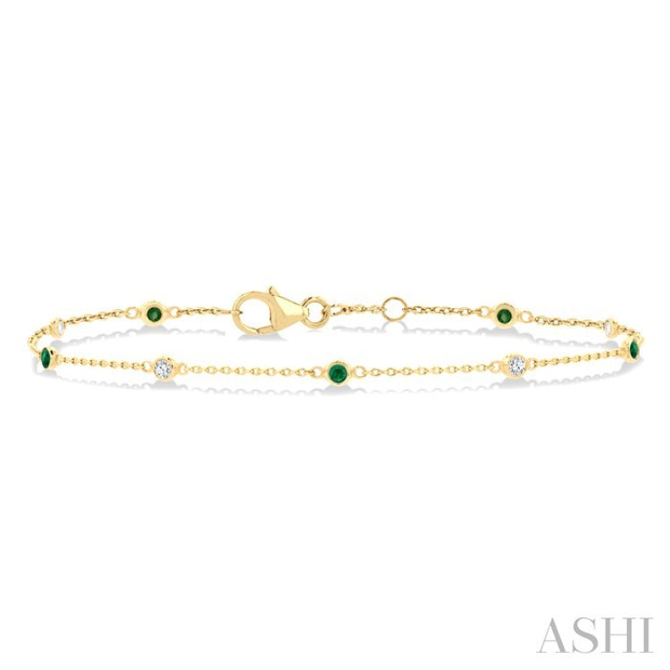 1.8 MM Emerald and 1/10 Ctw Bezel Set Round Cut Diamond Precious Gemstone Station Bracelet in 14K Yellow Gold