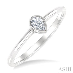 1/6 Ctw Petite Bezel Set Pear Cut Diamond Fashion Ring in 10K White Gold
