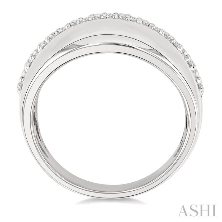 1/10 Ctw Bold Wide Center Round Cut Diamond Fashion Ring in Sterling Silver