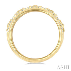 5/8 Ctw Clover Motif Round Cut Diamond Wide Fashion Band in 14K Yellow Gold