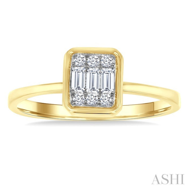 1/6 Ctw Petite Bezel Set Emerald Shape Fusion Baguette and Round Cut Diamond Fashion Ring in 10K Yellow Gold