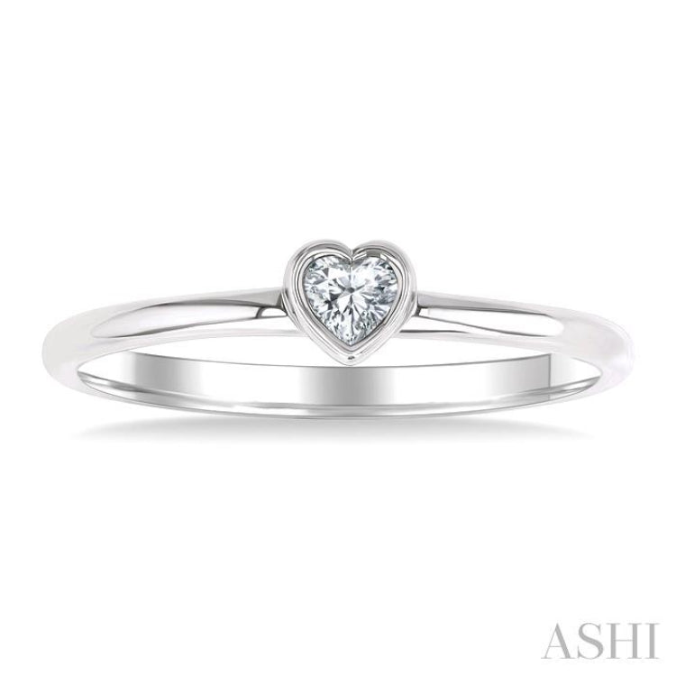 1/6 Ctw Petite Bezel Set Heart Shape Diamond Fashion Ring in 10K White Gold