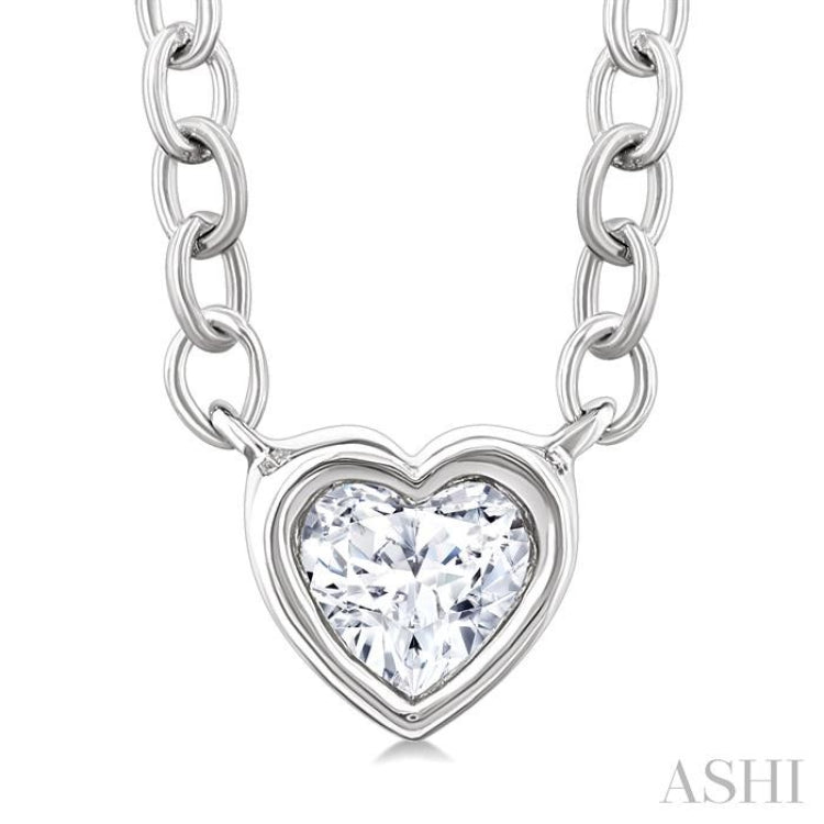 1/6 Ctw Petite Bezel Set Heart Shape Diamond Fashion Pendant With Chain in 10K White Gold