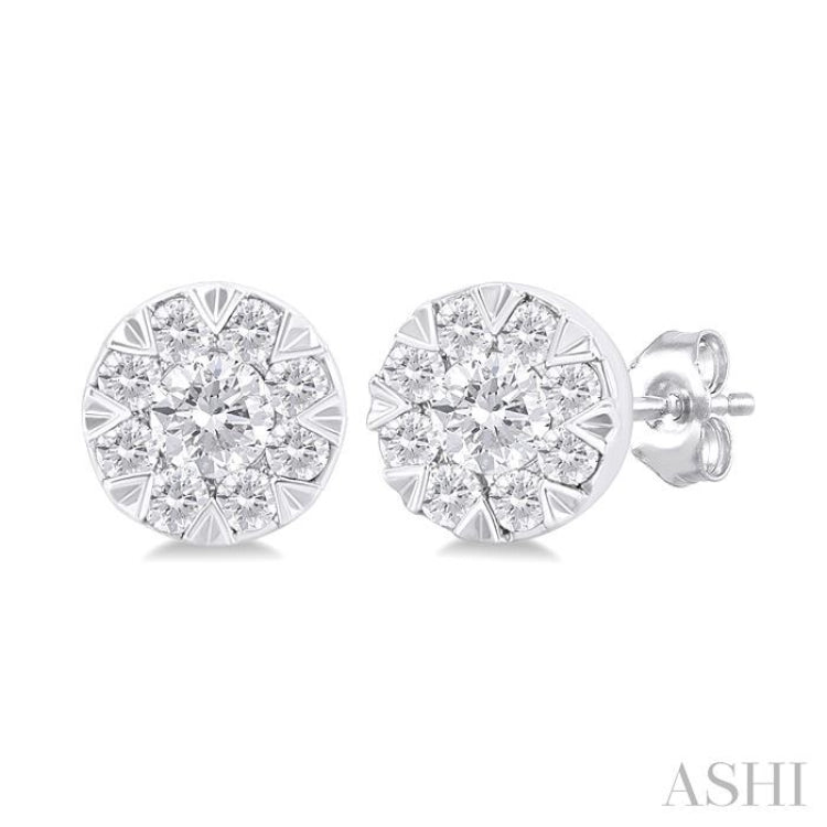 1/6 Ctw Lovebright Petite Round Shape Round Cut Diamond Fashion Stud Earring in 10K White Gold