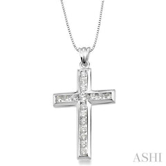 1 Ctw Round Cut Diamond Cross Pendant in 14K White Gold with Chain