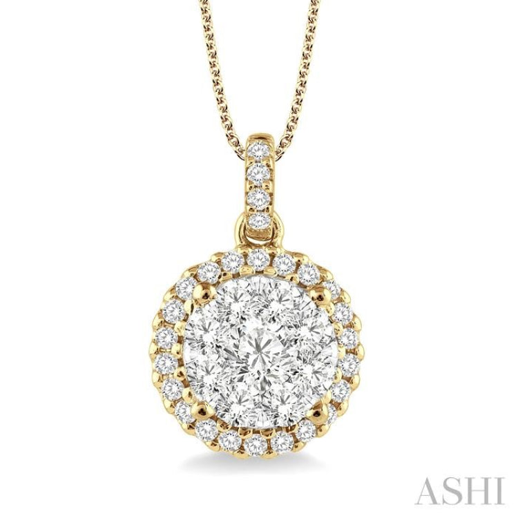 1 Ctw Lovebright Round Cut Diamond Pendant in 14K Yellow and White Gold with Chain