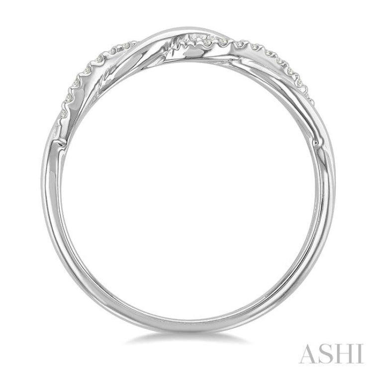 1/20 Ctw Twisted Top Round Cut Diamond Fashion Ring in 10K White Gold